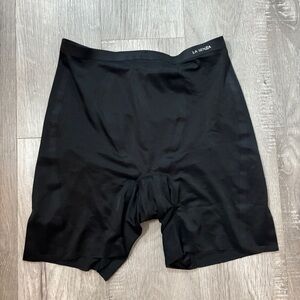 5/$25 La SENZA szL Black Shapewear Shorts